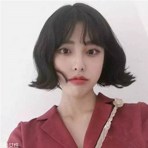 齊肩發(fā)怎么燙好看？女生發(fā)型設(shè)計(jì)與臉形搭配