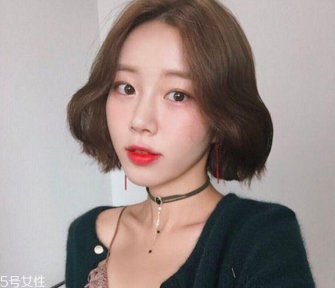 2018年將要流行的女生發(fā)型 女生短發(fā)燙發(fā)流行款 2018年將要流行的女生發(fā)型 女生短發(fā)燙發(fā)流行款