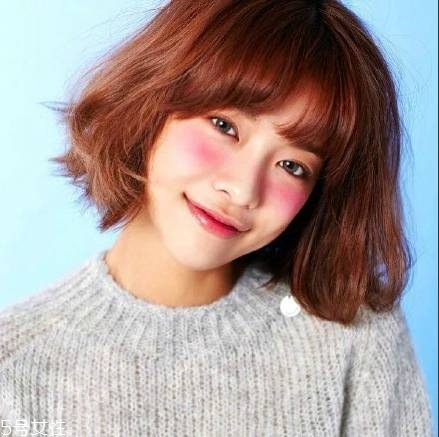 韓式空氣劉海配什么發(fā)型？不失個性魅力