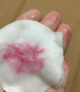 唇彩可以帶上飛機(jī)嗎？不用過于擔(dān)心