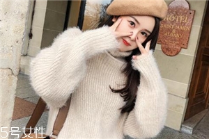 毛衣粘上老鼠膠怎么辦？千萬不要強(qiáng)力拉扯