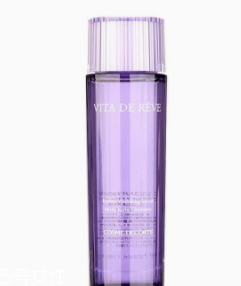 油痘皮適合什么化妝水？盤(pán)點(diǎn)油痘皮最?lèi)?ài)的化妝水