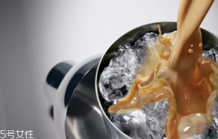 baileys百利甜酒多少度？適合女性的一款酒