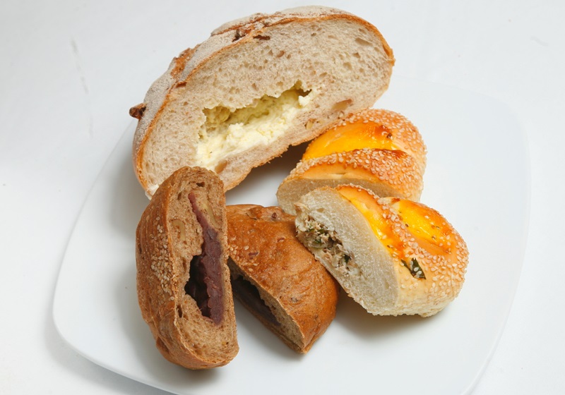 剛出爐的面包適合吃嗎 買面包的注意事項(xiàng) 剛出爐的面包適合吃嗎 買面包的注意事項(xiàng)