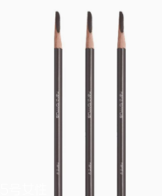 冬季用什么化妝品好？保濕型彩妝不能少