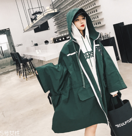 運(yùn)動外套怎么搭配？打造活力氧氣女孩