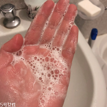 ipsa洗面奶好用嗎？洗完不拔干