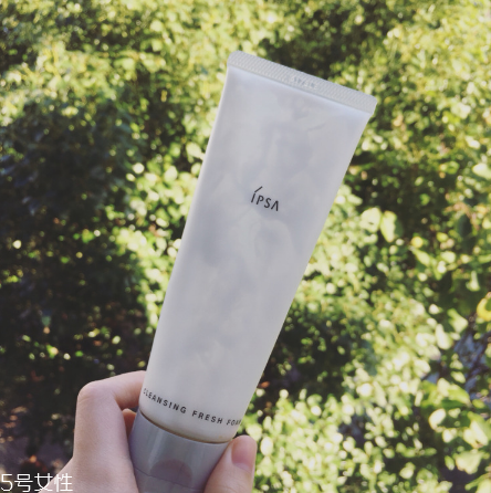 ipsa茵芙莎水潤美白去角質(zhì)洗面奶好用嗎 ipsa茵芙莎水潤美白去角質(zhì)洗面奶好用嗎