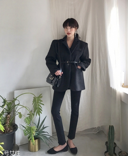 毛呢西裝如何搭配？各種風(fēng)格隨意切換