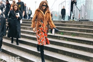 皮草搭配什么鞋子好看？四款鞋子搭配任你選