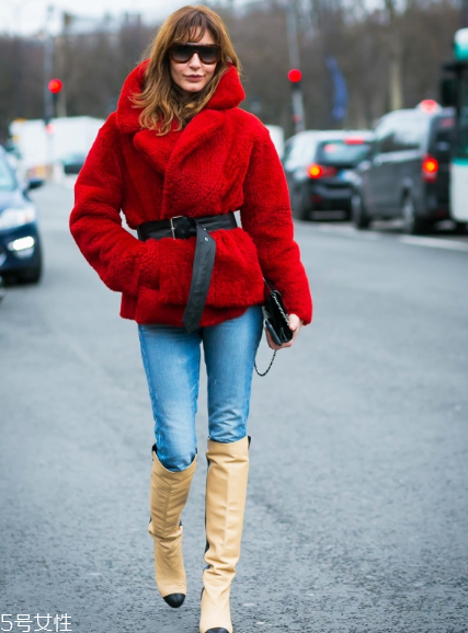 皮草搭配什么鞋子好看？四款鞋子搭配任你選