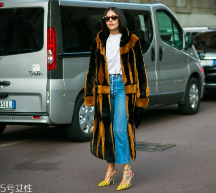 皮草搭配什么鞋子好看？四款鞋子搭配任你選