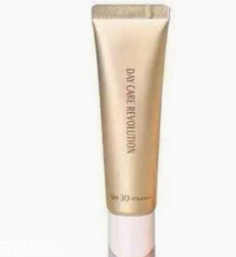 冬季用什么防曬霜好？適合干皮的冬季防曬霜盤點(diǎn)