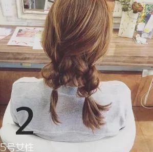 女生冬天長(zhǎng)發(fā)怎么編好看？長(zhǎng)發(fā)妹紙才懂得的痛