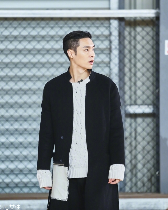 2018男生流行什么發(fā)型款式？2018男生染發(fā)顏色推薦