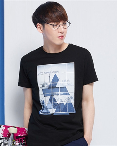 2018男生流行什么發(fā)型款式？2018男生染發(fā)顏色推薦