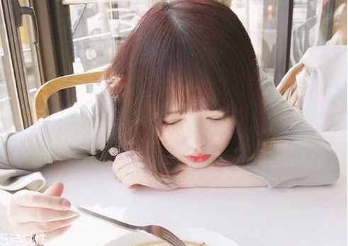 韓式空氣劉海配什么發(fā)型？不失個(gè)性魅力