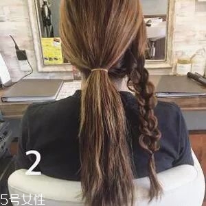 女生冬天長(zhǎng)發(fā)怎么編好看？長(zhǎng)發(fā)妹紙才懂得的痛