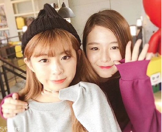 小個子女生適合什么發(fā)型？蓬松隨意效果