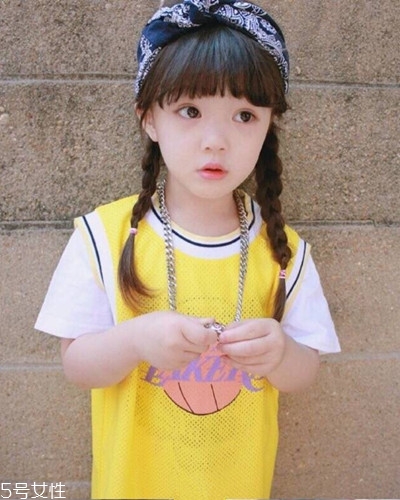 小女孩扎什么頭發(fā)好看？小公主發(fā)型大全