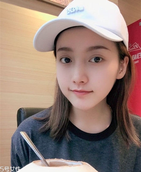 齊肩直發(fā)染什么顏色好看？簡單好看的齊肩發(fā)扎法