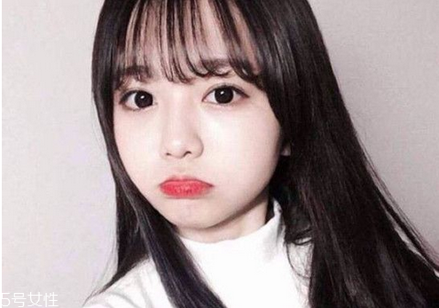 韓式空氣劉海配什么發(fā)型？不失個(gè)性魅力