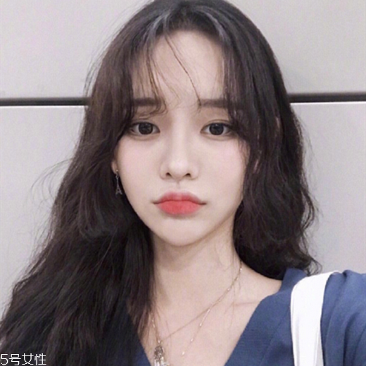 2022年最流行的中長發(fā) 論發(fā)型的重要性 2022年最流行的中長發(fā) 論發(fā)型的重要性