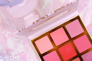 腮紅和眼影可以通用嗎？原來眼影還可以當腮紅