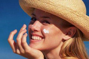 海邊防曬用多少倍的好？倍數(shù)越高越好