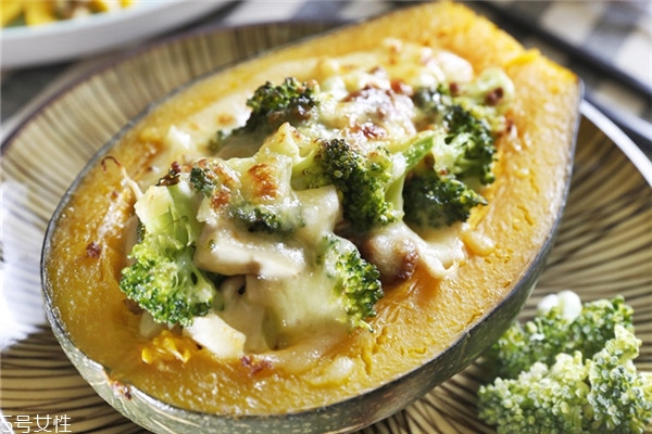 養(yǎng)眼吃什么食物喝什么茶