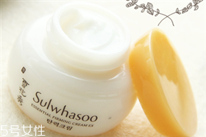 雪花秀彈力面霜和人參面霜哪個(gè)好？滋潤(rùn)保濕一整天