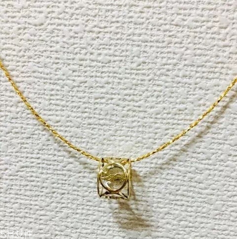 如何選擇口紅色號？口紅必不可少