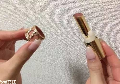 如何選擇口紅色號？口紅必不可少