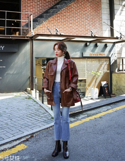 棕色皮衣怎么搭配？玩轉(zhuǎn)復(fù)古潮流風(fēng)