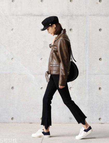 棕色皮衣怎么搭配？玩轉(zhuǎn)復(fù)古潮流風(fēng)
