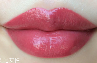 什么口紅色號顯牙白？六款真正讓你唇紅齒白的口紅