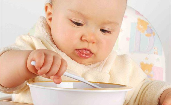 寶寶為什么會(huì)特別容易敏感 高敏感兒的四個(gè)特征 寶寶為什么會(huì)特別容易敏感 高敏感兒的四個(gè)特征