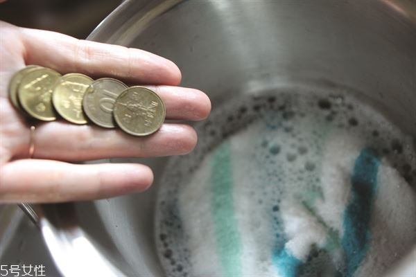 廚房抹布怎么清洗 這樣洗更干凈 廚房抹布怎么清洗 這樣洗更干凈