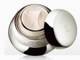 補(bǔ)水面霜哪個(gè)牌子好用？補(bǔ)水面霜還是大牌好