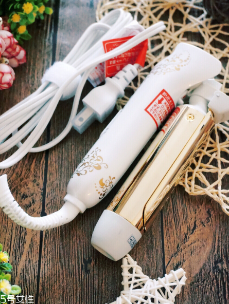 create ion卷發(fā)棒使用感 小仙女必備卷發(fā)神器 create ion卷發(fā)棒使用感 小仙女必備卷發(fā)神器