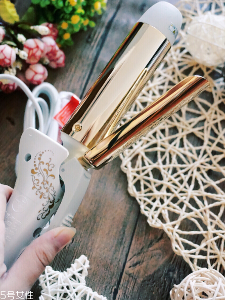 create ion卷發(fā)棒使用感 小仙女必備卷發(fā)神器 create ion卷發(fā)棒使用感 小仙女必備卷發(fā)神器