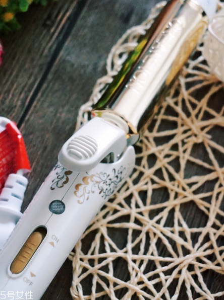 create ion卷發(fā)棒使用感 小仙女必備卷發(fā)神器 create ion卷發(fā)棒使用感 小仙女必備卷發(fā)神器