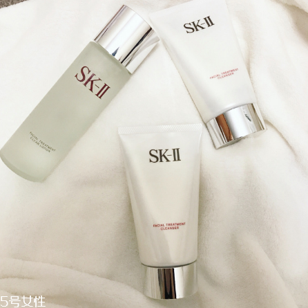 sk2洗面奶好用嗎？skii凈肌潔面乳