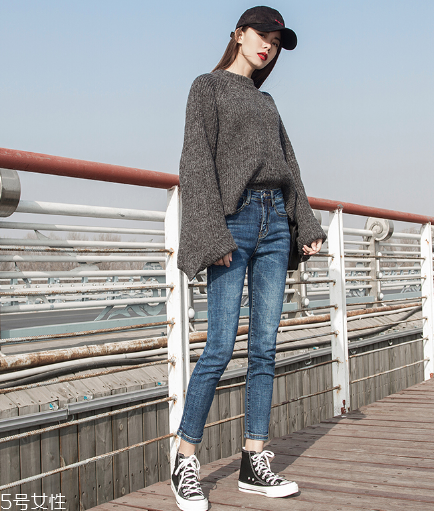 2022流行什么樣的牛仔褲？這些都是衣櫥必備