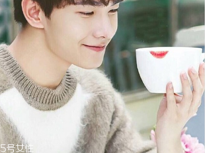 嬌蘭325和344哪個(gè)好看？直男最?lèi)?ài)