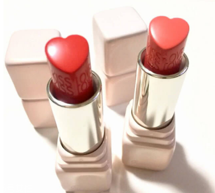 嬌蘭2018春季限量粉殼愛心型口紅色號(hào)試色 嬌蘭愛心型口紅價(jià)格