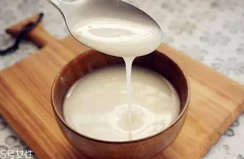 葛根粉用多少度的水沖 先溫水后開水 葛根粉用多少度的水沖 先溫水后開水