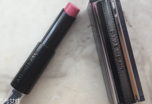 紀梵希禁忌之吻14號適合黃皮嗎？黃皮慎購