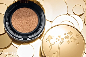 雅詩蘭黛和ysl圣羅蘭氣墊哪個(gè)好？