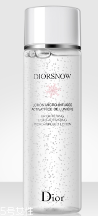 抗老精華怎么使用？按摩順序很重要